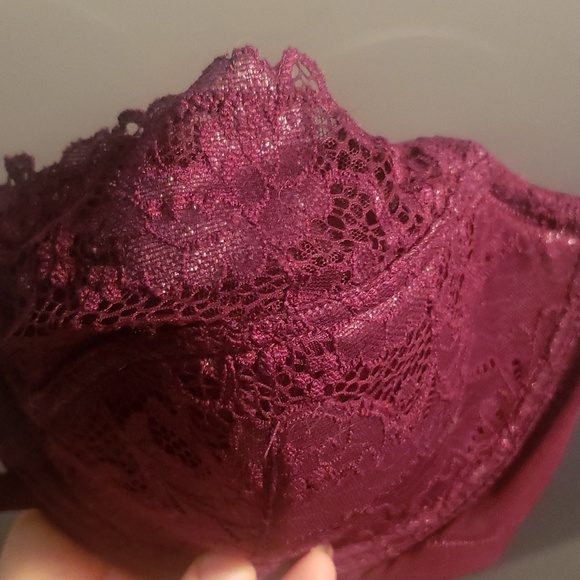 New Paramour size 42C red wine color bra pretty metallic lace underwire - Picture 3 of 6